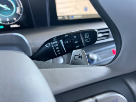 2022 Hyundai Nexo Blue