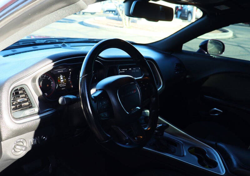 2020 Dodge Challenger SXT