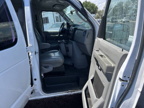 2012 Ford E-Series E-250