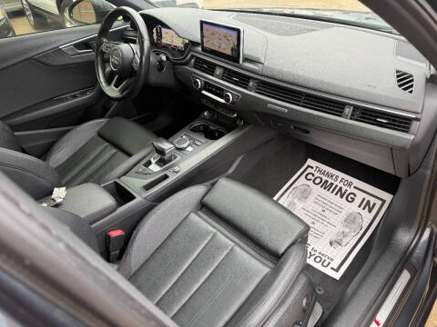 2017 Audi A4 2.0T quattro Premium Plus