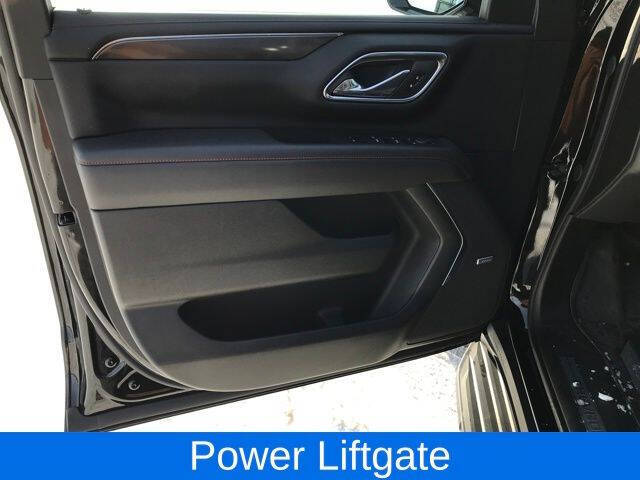 2024 Chevrolet Suburban RST