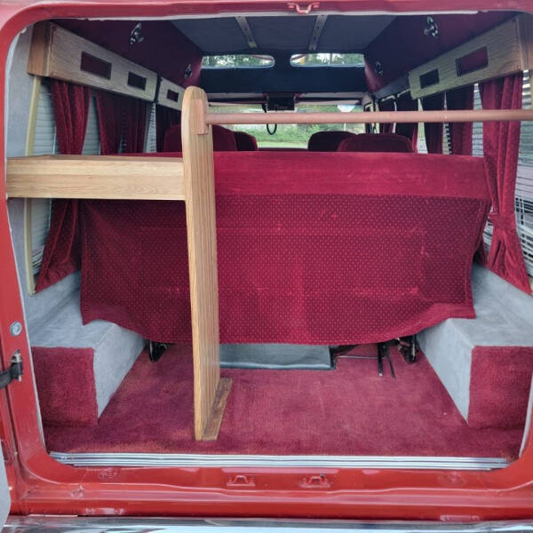 1987 Ford E-Series E-150