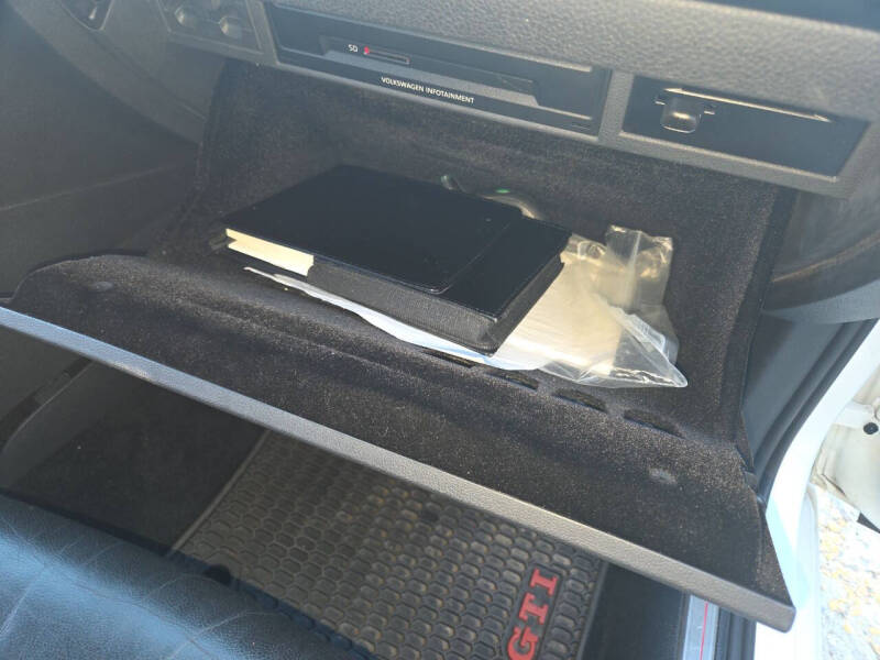 2015 Volkswagen Golf GTI SE