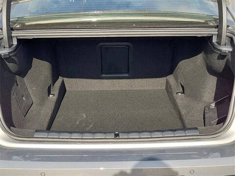 2026 BMW 7 Series 750e xDrive