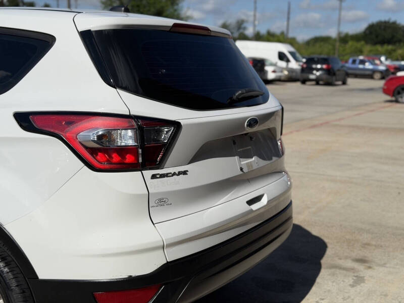 2018 Ford Escape S