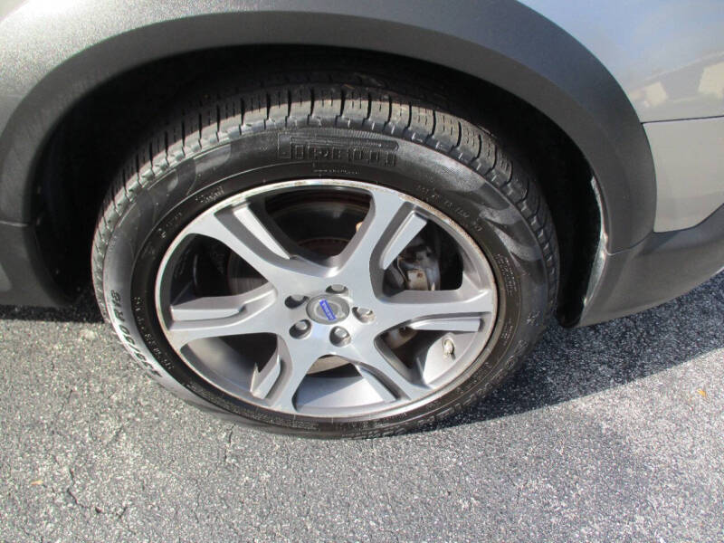 2012 Volvo XC70 T6 Premier Plus