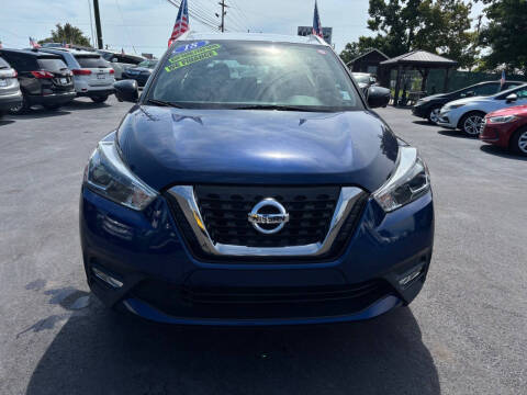 2018 Nissan Kicks SR