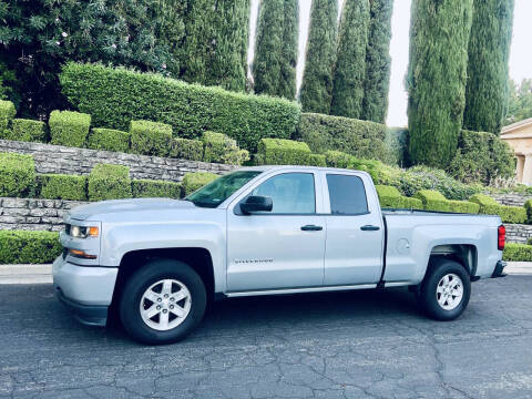 2017 Chevrolet Silverado 1500 Custom