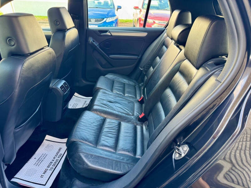 2012 Volkswagen Golf R 4Motion