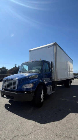 2018 Freightliner M2 106