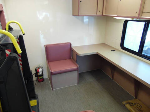 2003 Freightliner MT55 Chassis