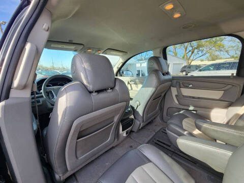 2015 GMC Acadia SLE-2