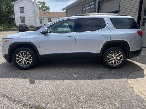 2017 GMC Acadia SLE-2