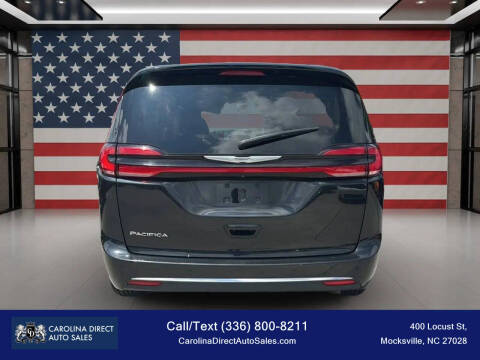 2022 Chrysler Pacifica Touring L