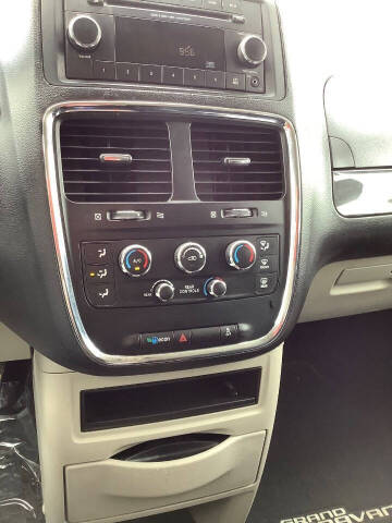 2016 Dodge Grand Caravan SE