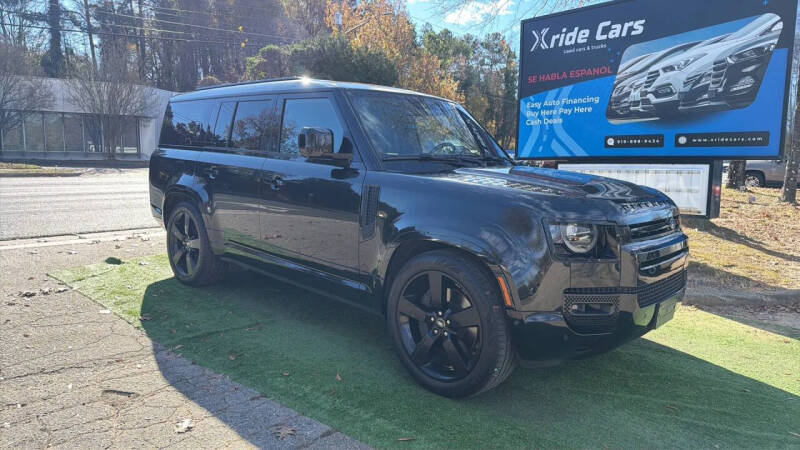 2024 Land Rover Defender 130 P400 X-Dynamic SE