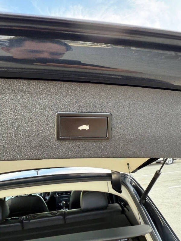 2012 Audi Q5 2.0T quattro Premium Plus