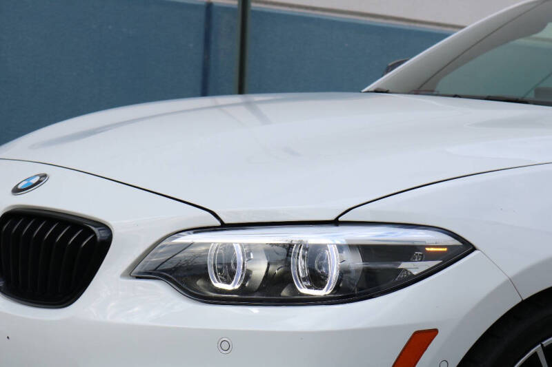 2018 BMW 2 Series M240i