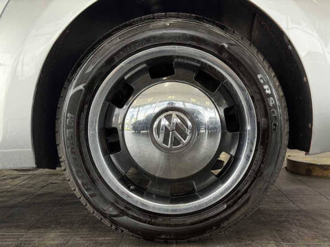 2012 Volkswagen Beetle