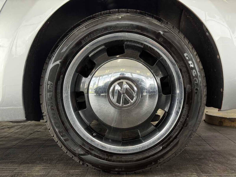 2012 Volkswagen Beetle