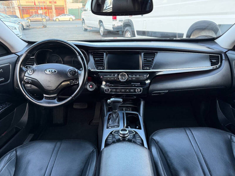 2015 Kia K900 Premium