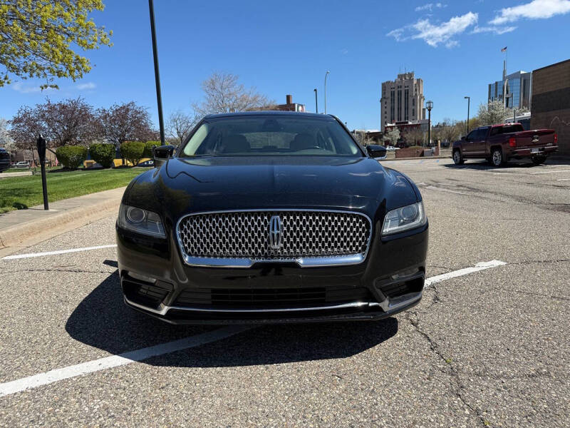 2017 Lincoln Continental Select