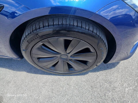 2023 Tesla Model S Plaid