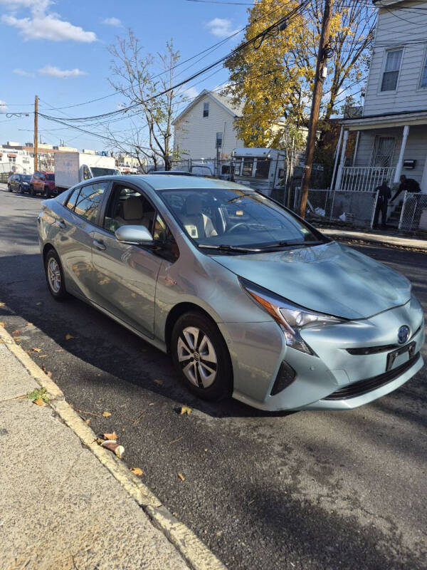 2018 Toyota Prius Three