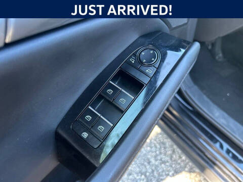 2024 Mazda Mazda3 Hatchback 2.5 S Select Sport