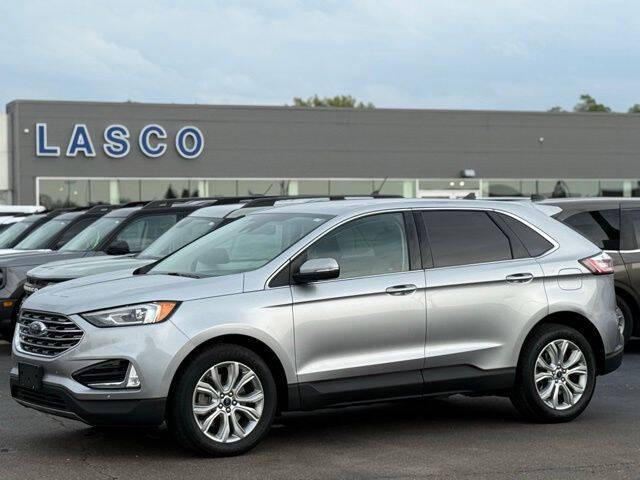 2022 Ford Edge Titanium
