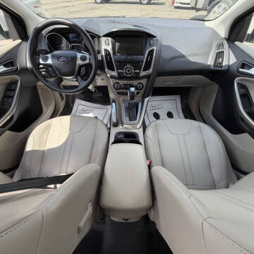 2012 Ford Focus SEL