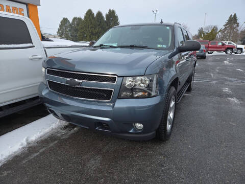 2008 Chevrolet Suburban for sale at Lehigh Valley Truck n Auto LLC. in Schnecksville PA