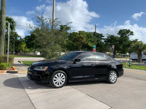 2017 Volkswagen Jetta for sale at AUTO BURGOS in Hollywood FL