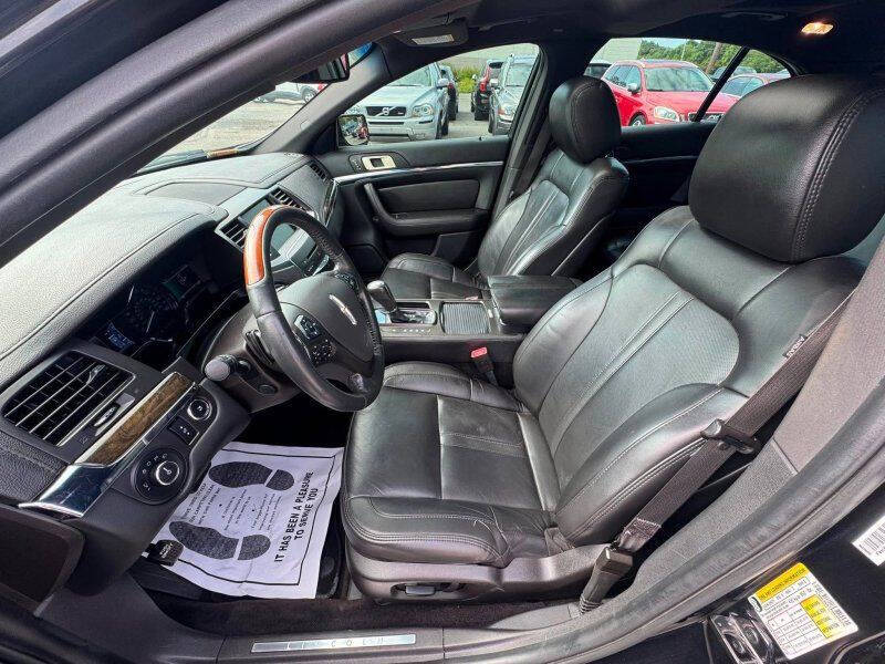 2015 Lincoln MKS