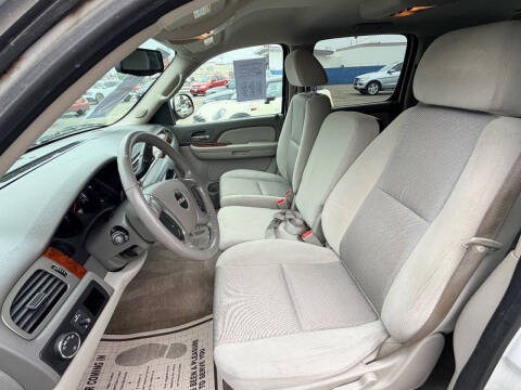 2009 GMC Yukon XL SLE