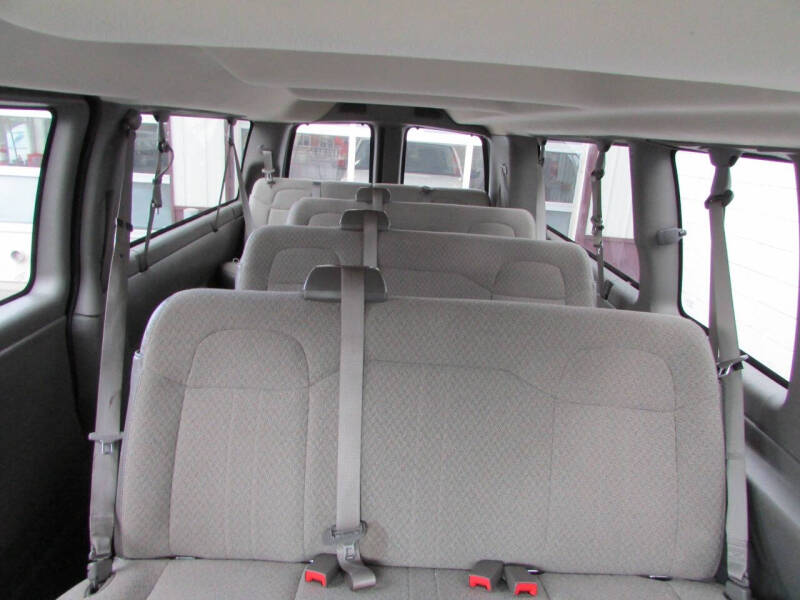 2016 Chevrolet Express LT 3500