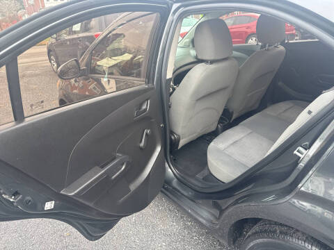 2016 Chevrolet Sonic LS Auto