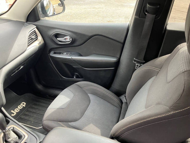 2016 Jeep Cherokee Latitude