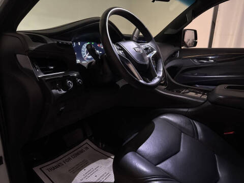 2018 Cadillac Escalade Platinum