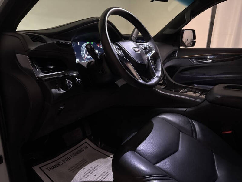 2018 Cadillac Escalade Platinum