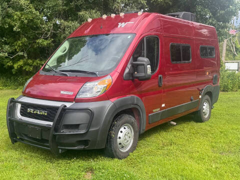 2022 Winnebago Solis