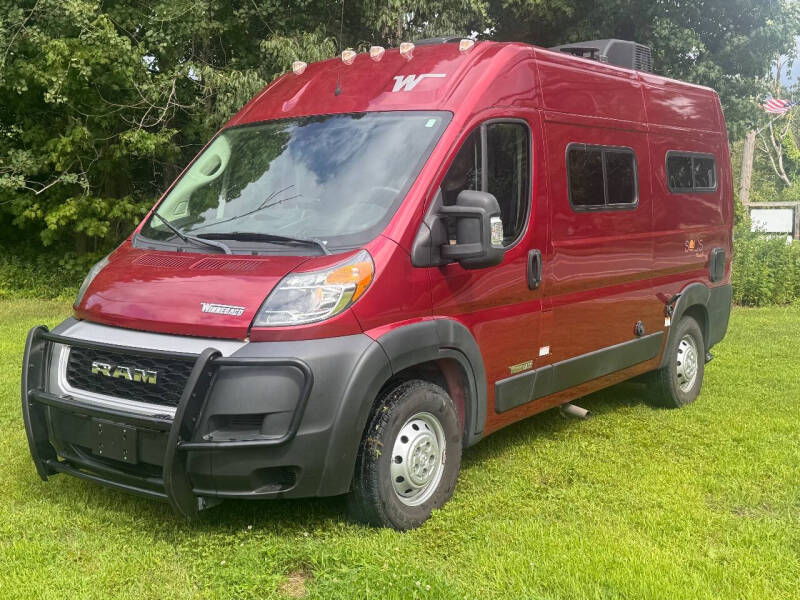 2022 Winnebago Solis