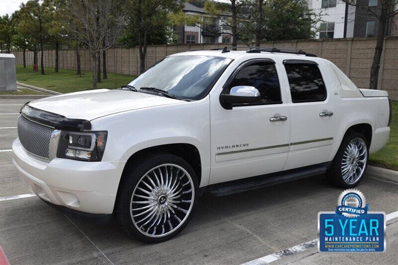 2012 Chevrolet Avalanche LTZ