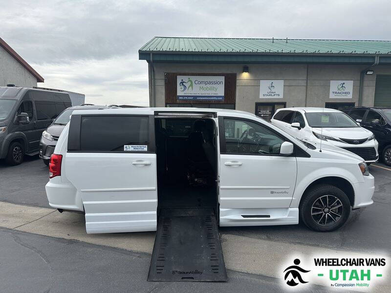 2015 Dodge Grand Caravan SE