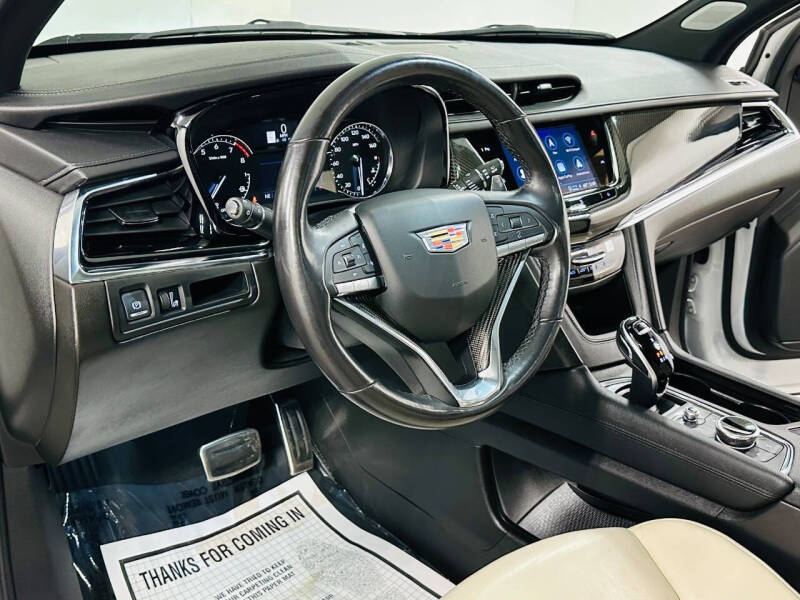 2021 Cadillac XT6 Sport