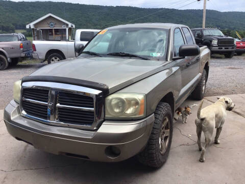 2006 Dodge Dakota for sale at Troy's Auto Sales in Dornsife PA