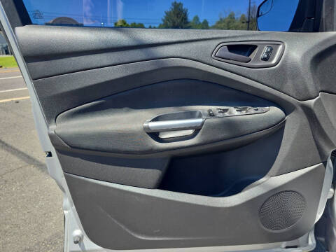 2013 Ford Escape S