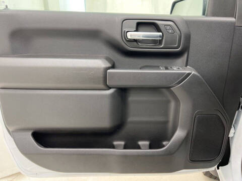 2025 GMC Sierra 2500HD Pro