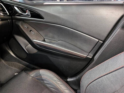 2014 Mazda MAZDA3 s Grand Touring