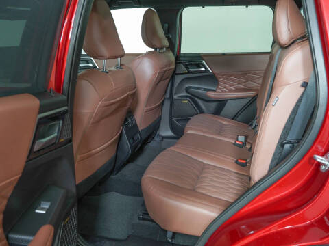 2025 Mitsubishi Outlander SEL